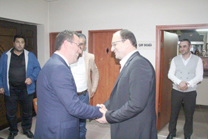 MEMLEKETİNDE ÇOŞKUYLA KARŞILANDI