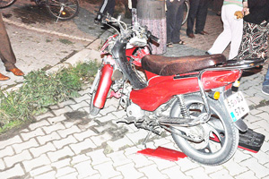 ÇARŞAMBADA MOTOSİKLET KAZASI:2 YARALI