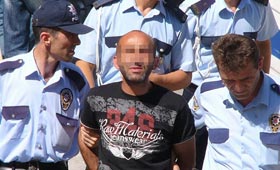 Tabancalı şahıs gözaltında