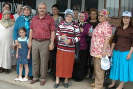 Gazi'den bayanlara hizmet turu