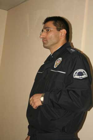 EMNİYET DİŞ HASTANESİNDE SEMİNER VERDİ.