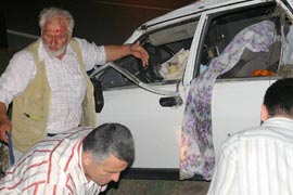 Canını kurtardı malına koştu