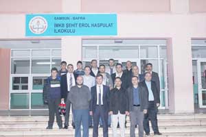 Bafrada yatılı okul öğrencileri yalnız bırakılmıyor