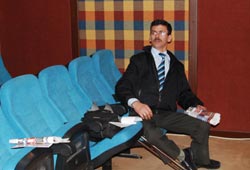 Engelliler birbirine engel