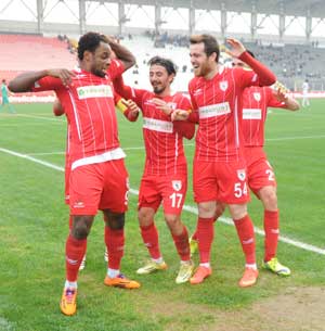 SAMSUNSPOR MANİSA'DA ŞAHLANDI !1-3