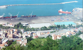 Savaş limanı hareketlendirdi