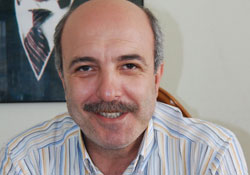 Herkese eşit mesafedeyiz