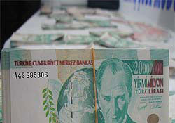 Sahte para ve dolandırıcılık iddiası