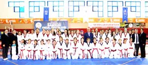 TAEKWONDO İL BİRİNCİLİĞİ MÜSABAKALARI SONA ERDİ