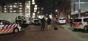 Amsterdam polisi: 33 kalaşnikof ele geçirildi