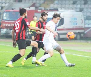 SAMSUNSPOR KUPA'DA 3 PUAN AVINDA !