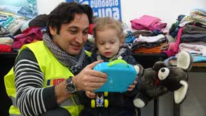 "Yardım Zamanı" Romanya'daki fakirleri sevindirdi
