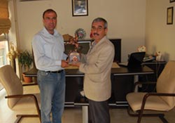 Kızılay'da şube kardeşliği