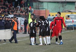 Hayri'ye bir maç ceza