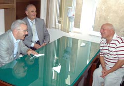 Kahvaltıda buluştu