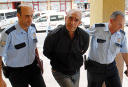 Akıllanmadın mı Avni!