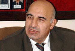 'Belediyeler kapanmamalı'