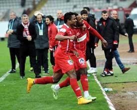 Samsunspor-Karşıyaka: 4-0