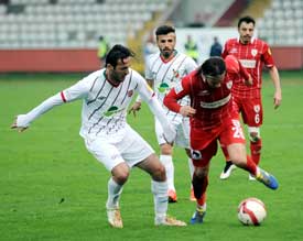 SAMSUNSPOR ŞAHA KALKTI