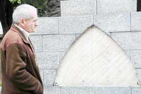 Kayıp kabartmaların yenisi yapılacak