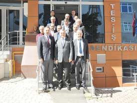 Karanfil'den Türk-İş Ziyareti