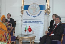 Gül ikili görüşmelerde