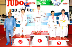 19 MAYIS 1. SAMSUN JUDO TURNUVASI BAŞLADI