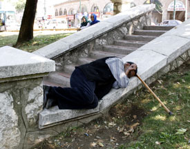 Yaşlıysanız güneş ışığından mahrum kalmayın