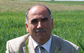 Çiftlikten gelir elde ediyor