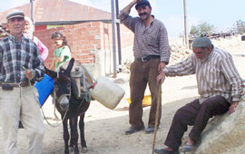 Muhtarın ettiğine bak!
