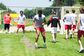 KARTEPE'DE SAMSUNSPOR RÜZGARI ESİYOR