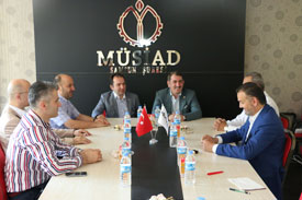 MÜSİAD’TA BAYRAMLAŞMA