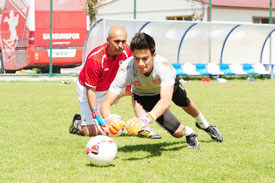 SAMSUNSPOR GENÇ KALECİSİNİ YETİŞTİRİYOR