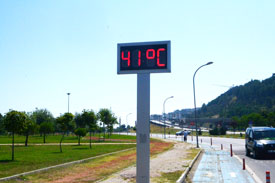 Termometreler 41 Dereceyi Gösterdi