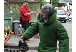 Çiftlik'te bomba paniği