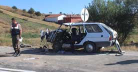 Samsun'da iki otomobil çarpıştı