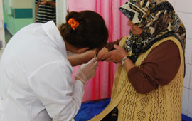 Kolundan 5 kene çıkarıldı