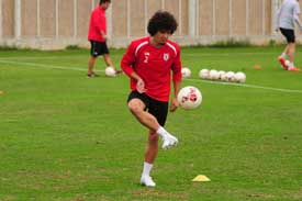 SAMSUNSPOR'UN İSTİKRARLI OYUNCUSU BERBER