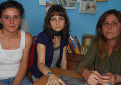 "Aklamıyoruz Haklıyoruz"