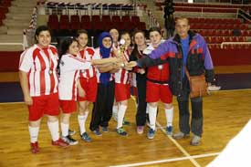 İLKADIM'DA FUTSAL'DA BİRİNCİ BELLİ OLDU