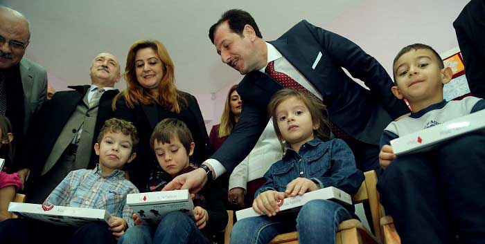 İLKADIM’DAN ANAOKULLARINA AHŞAP OYUNCAK DESTEĞİ