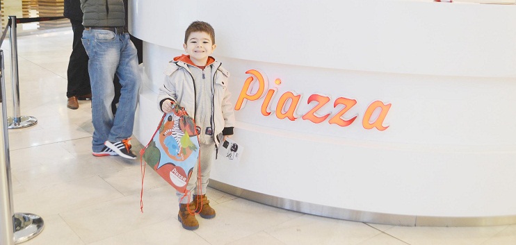 Piazza’da Çocuklar Havalara Uçacak!