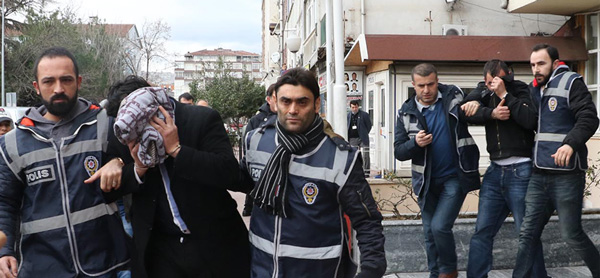 HIRSIZLARA TUTUKLAMA...