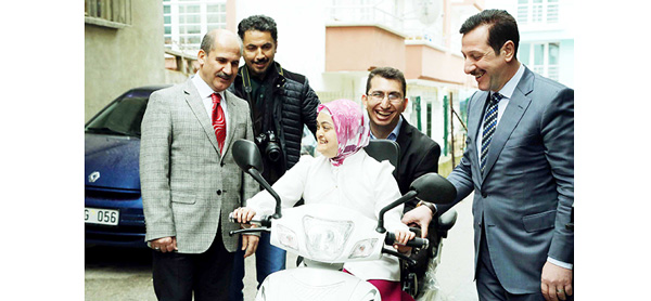 ENGELLİ ÇİFTİN ÇİFTE MUTLULUĞU