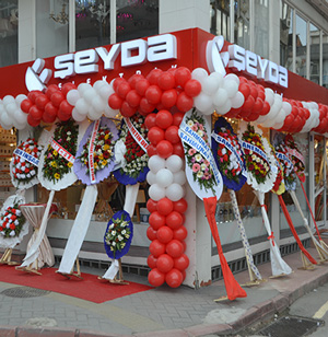 GÖRKEMLİ AÇILIŞ...