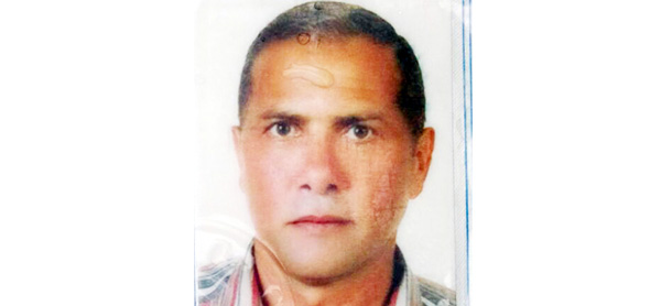 TEKNESİNDE ÖLÜ BULUNDU