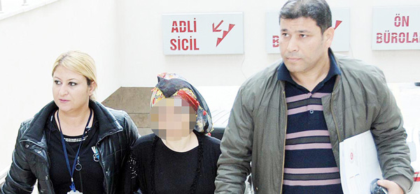 EŞİNİ ÖLDÜREN KADINA TAHLİYE
