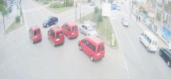 TRAFİK KAZALARI MOBESE'DE