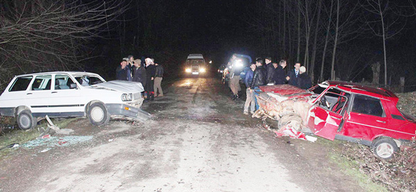 DÜĞÜN KONVOYUNDA KAZA