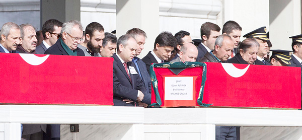 ŞEHİTLERİMİZİ UĞURLADIK